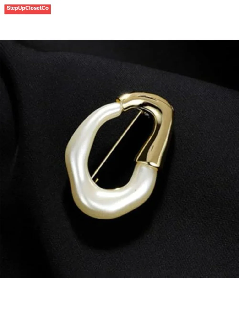 Irregular Geometric Brooch Pin Gold-Tone Plated Metal Statement Hollow Lapel